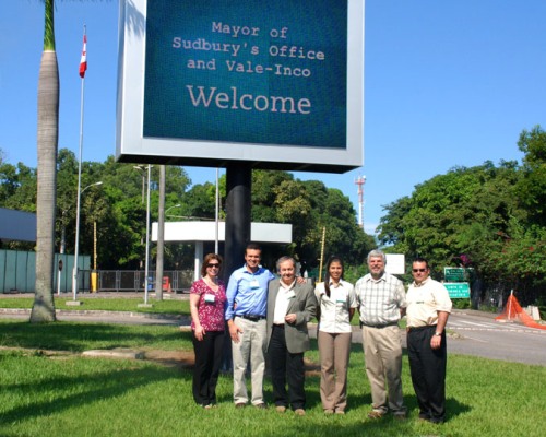 Angie Robson, Vale Inco Communications Manager; Rafael Benke, Vale VP Corporate Affairs and International Relations; Mayor John Rodriguez; Roberta Lepich, Vale Public Relations; Ian Wood, City of Greater Sudbury; Doug Nadorozny, General Manager - Growth and Development - City of Greater Sudbury