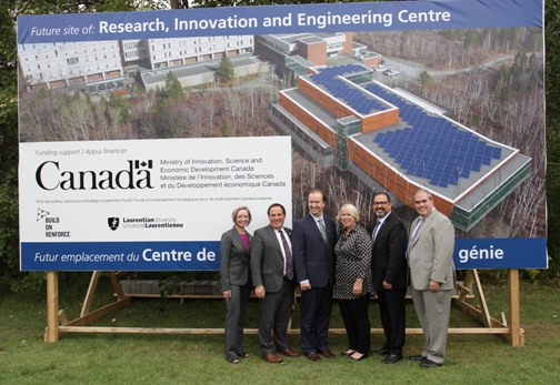 (L to R) Jennifer Witty, Chair of the Board of Governors at Laurentian University, Members of Parliament Marc Serré and Paul Lefebvre, Deputy Premier Deb Matthews, Energy Minister and Sudbury Member of Provincial Parliament Glenn Thibeault, Dominic Giroux, President and Vice-Chancellor Laurentian University. 